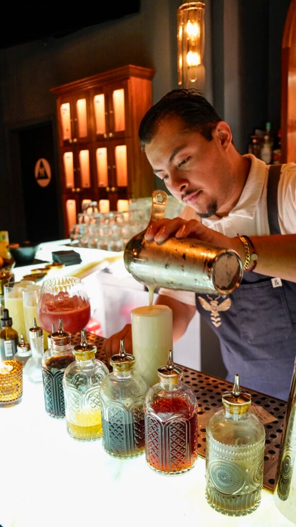 Honeycomb Cocktail Lounge 3