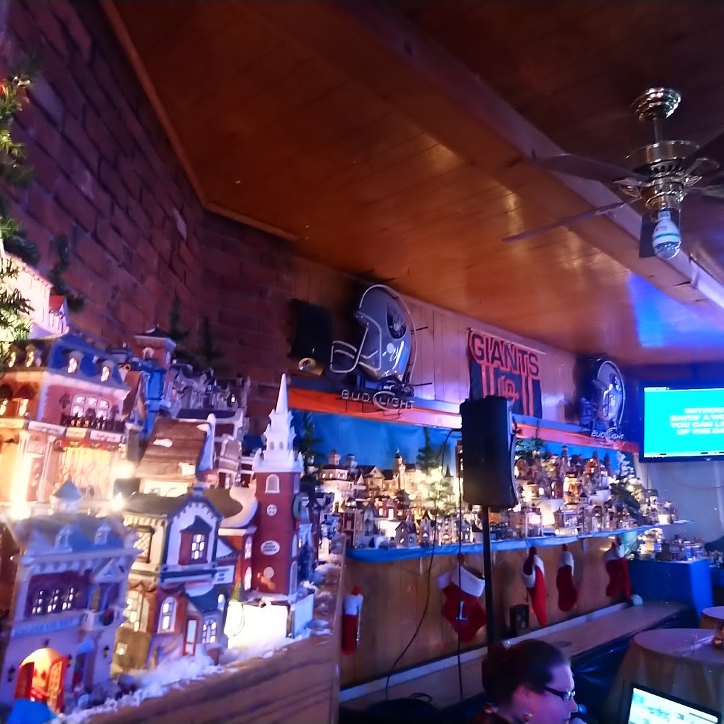 Skorz Sports Bar 4