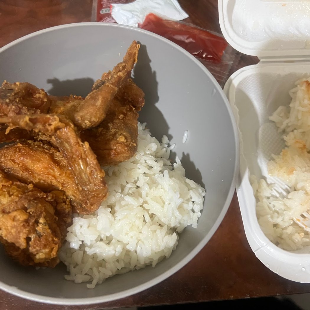 Golden Place Kitchen 3