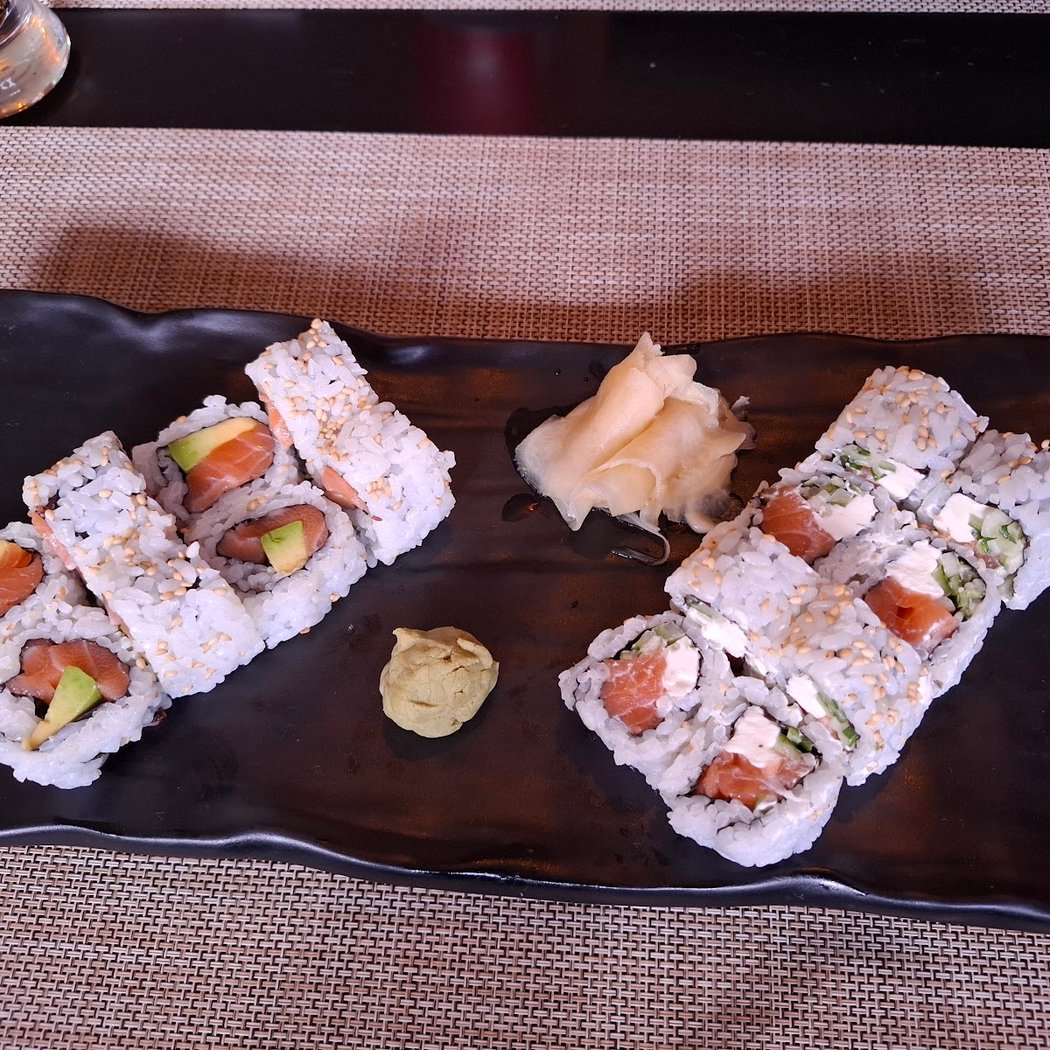 Sushi House 21 3