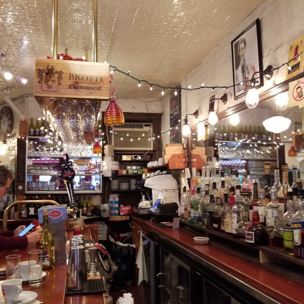 The Cornelia Street Cafe 5