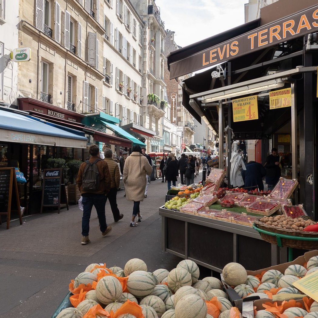 Rue de Lévis 4