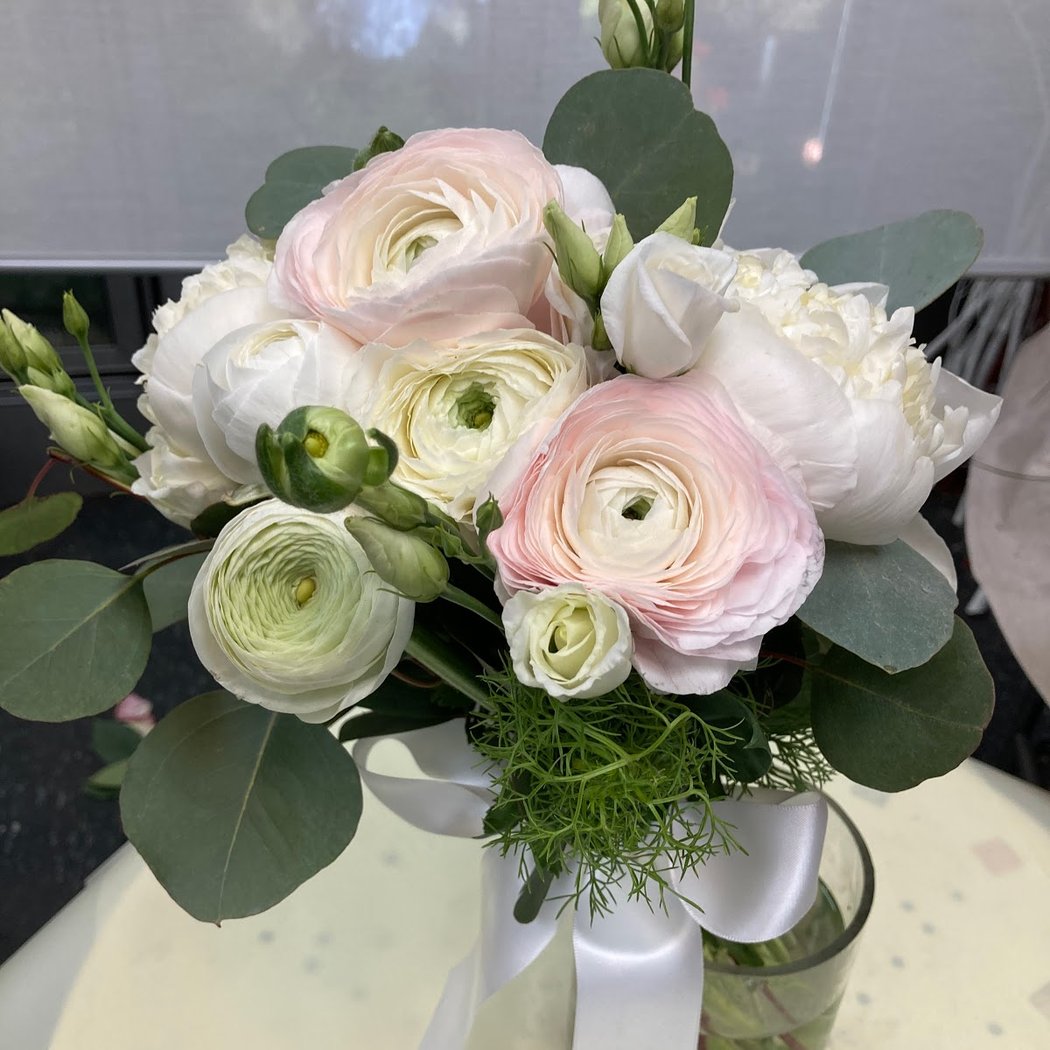 Ariana Florist 1