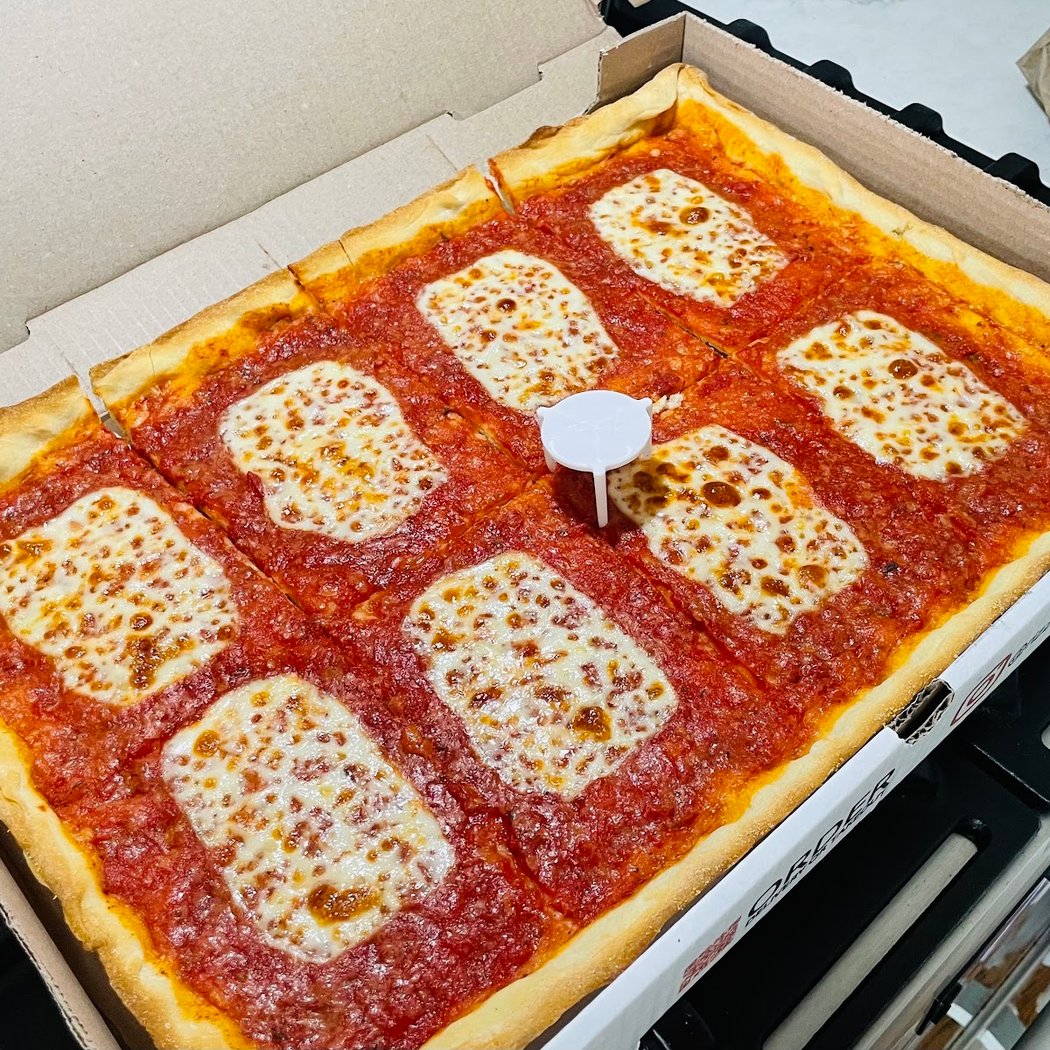 Rizzo's Pizza 3