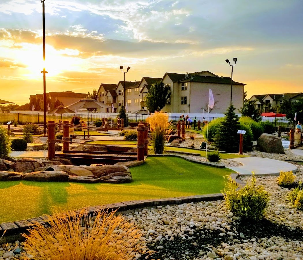 Putter's Mini Golf 1