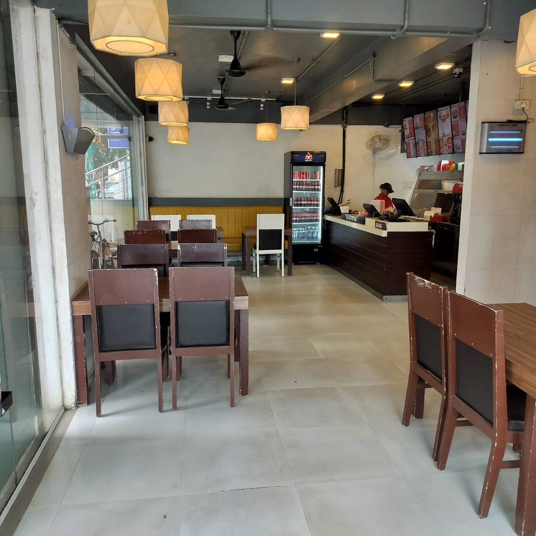 Leon's Burgers & Wings Bellandur 2