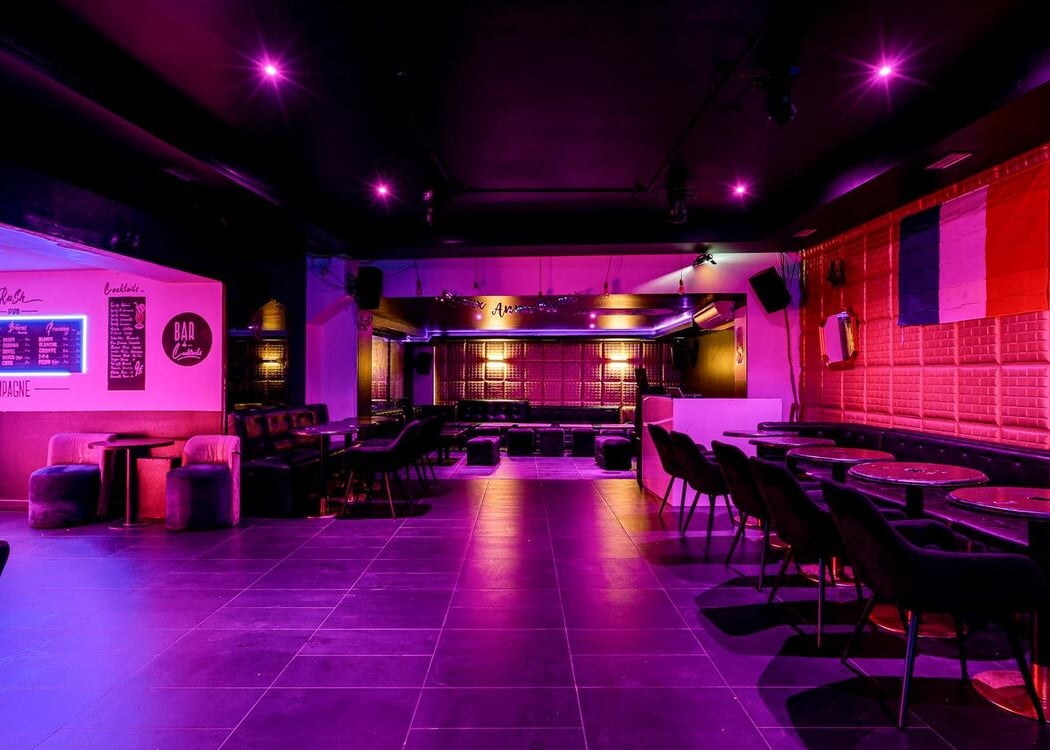 Ruch Bar 2