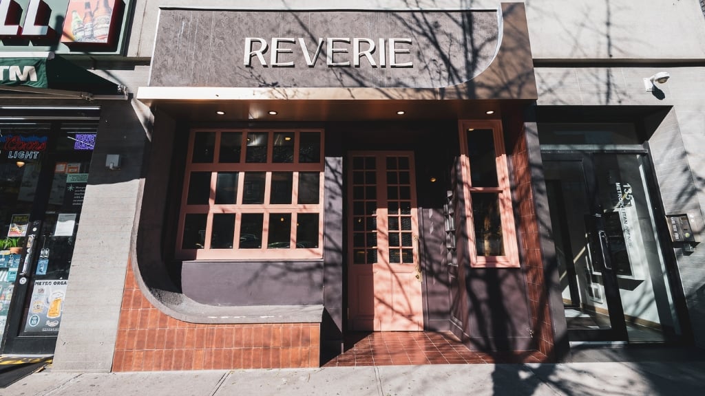 Reverie Vegan Restaurant and Cocktail Bar 3