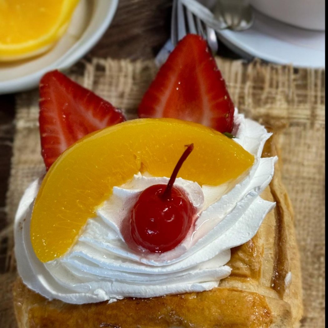 Moises Bakery 1