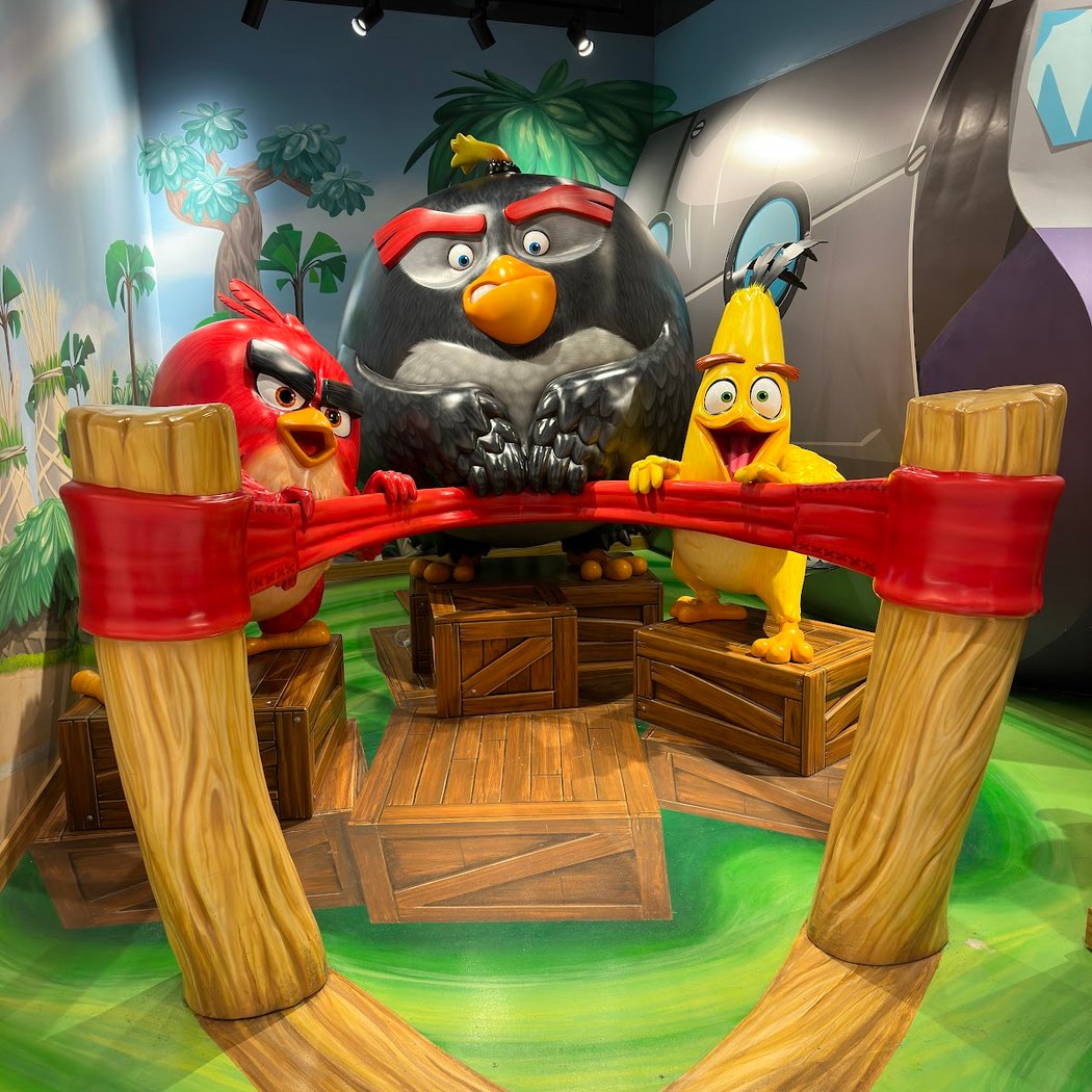 Angry Birds Mini Golf 3