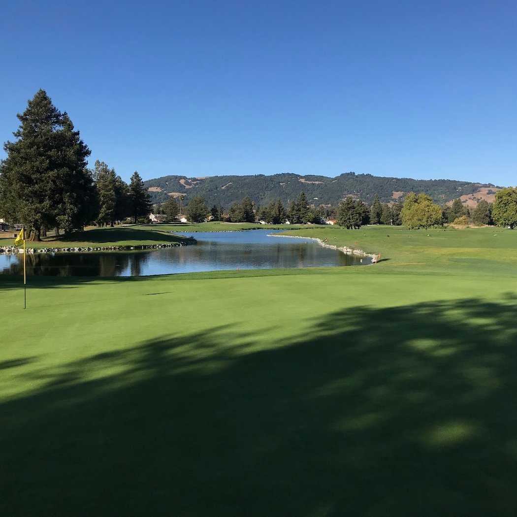 18 & Networking Golf Tournament 4