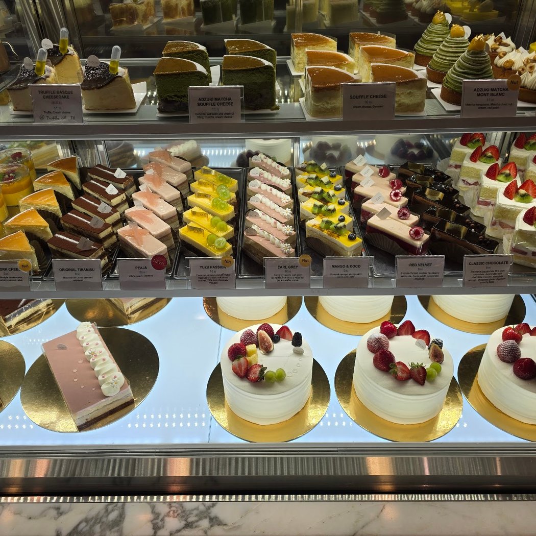 Satura Cakes 3
