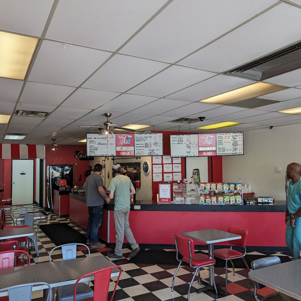 Spiedie & Rib Pit 3
