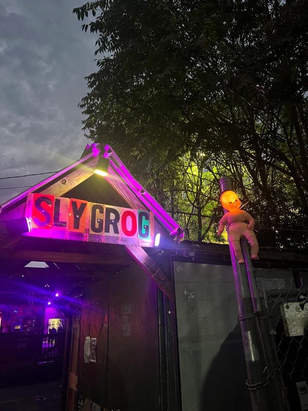 Sly Grog Lounge 3