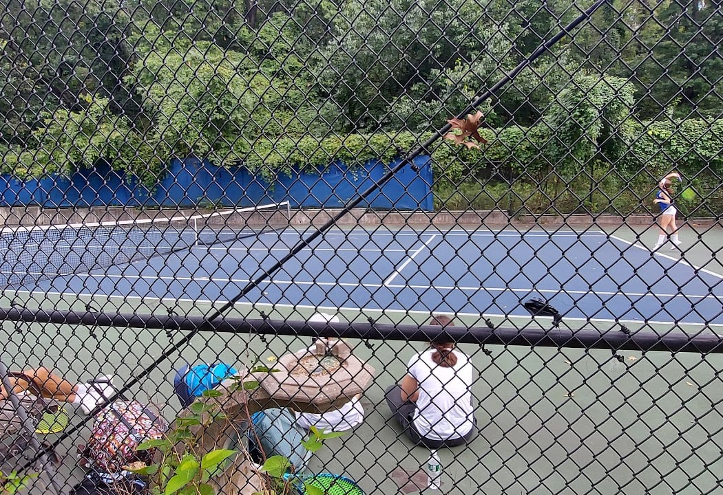 Riverside Park Tennis Courts 3