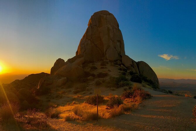 Iconic Tom's Thumb Guided Hiking Adventure 1