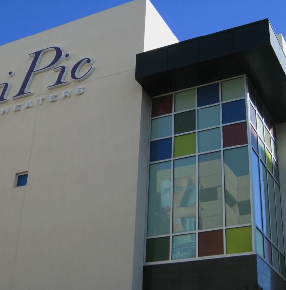 IPIC Theaters 5
