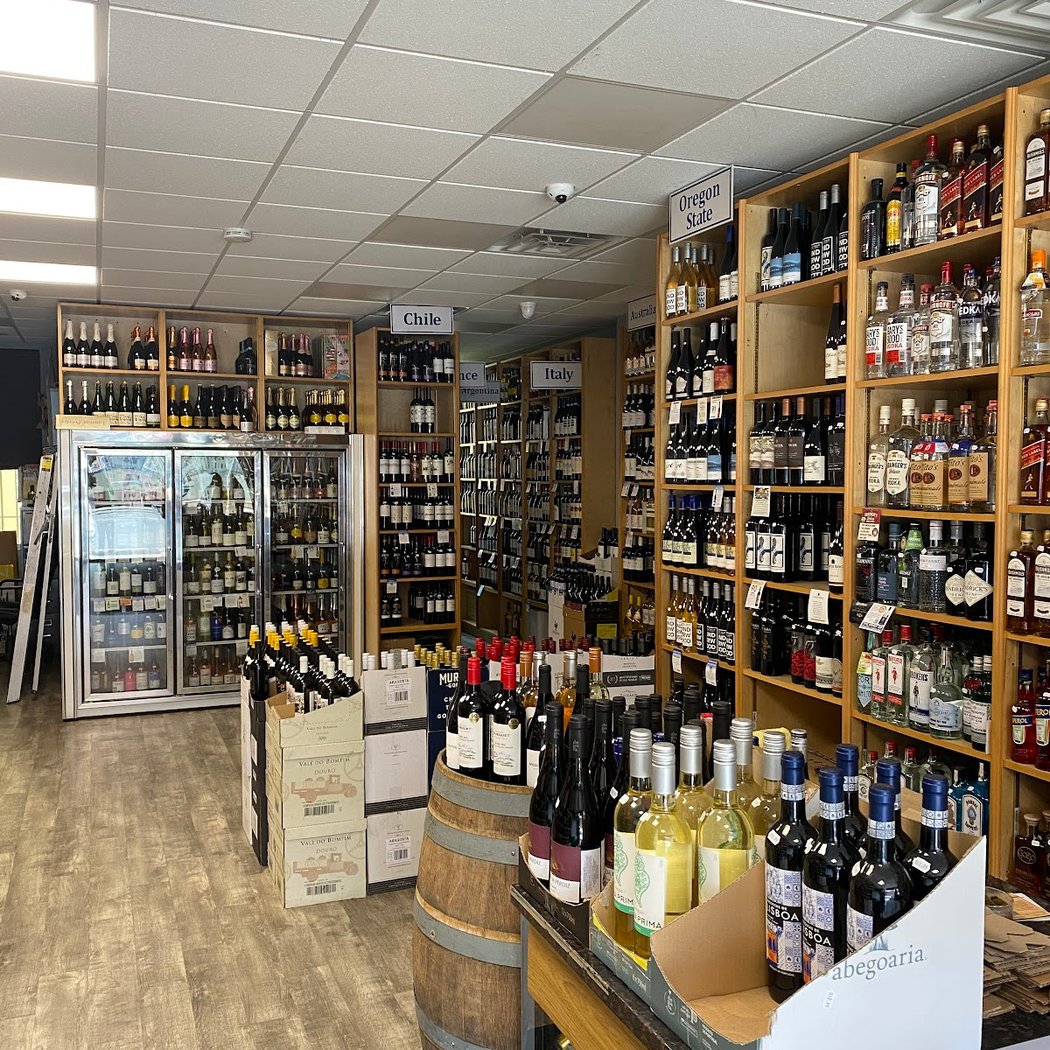 Garry's Wine & Liquor 2