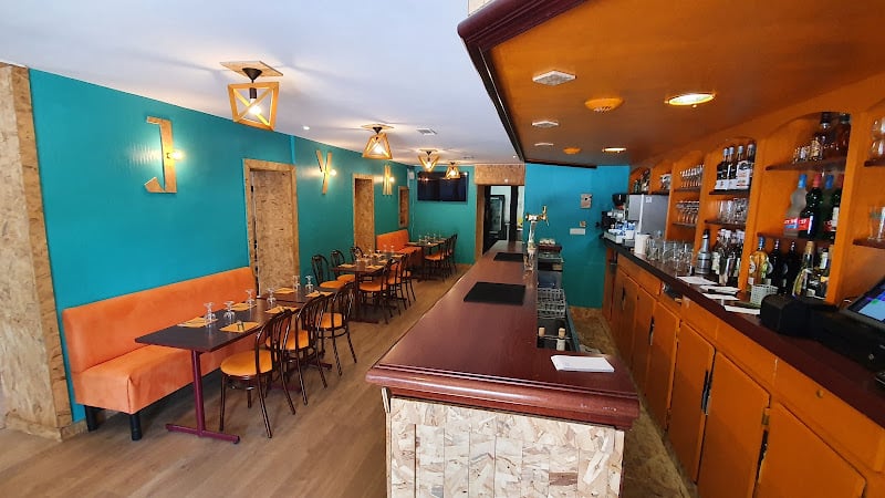 JYM Bar 2