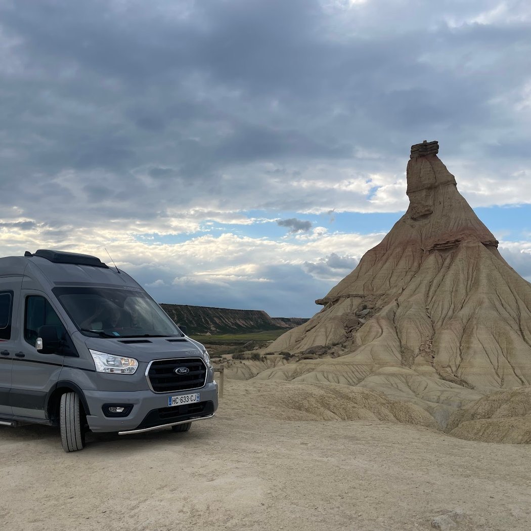 WeVan Location Van Aménagé et Minibus Pau - Vente Van Occasion 2