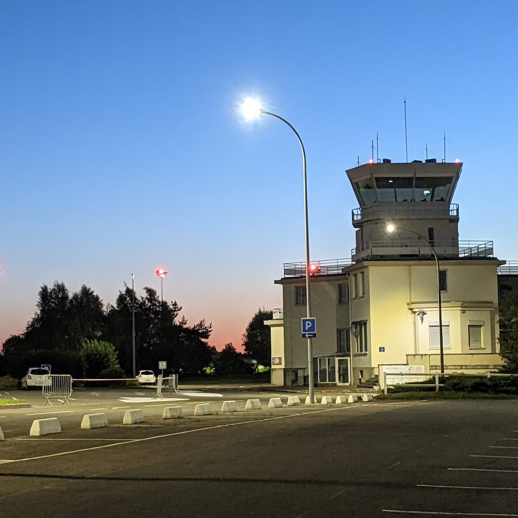 Aérodrome de Paris-Saclay-Versailles 2