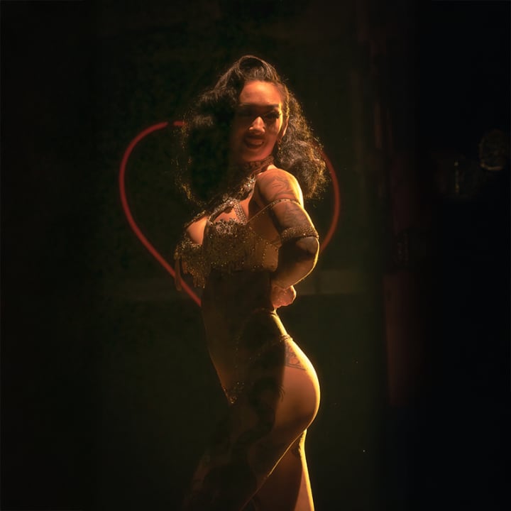 Atomic Love: An 80s Neo-Burlesque Experience 2
