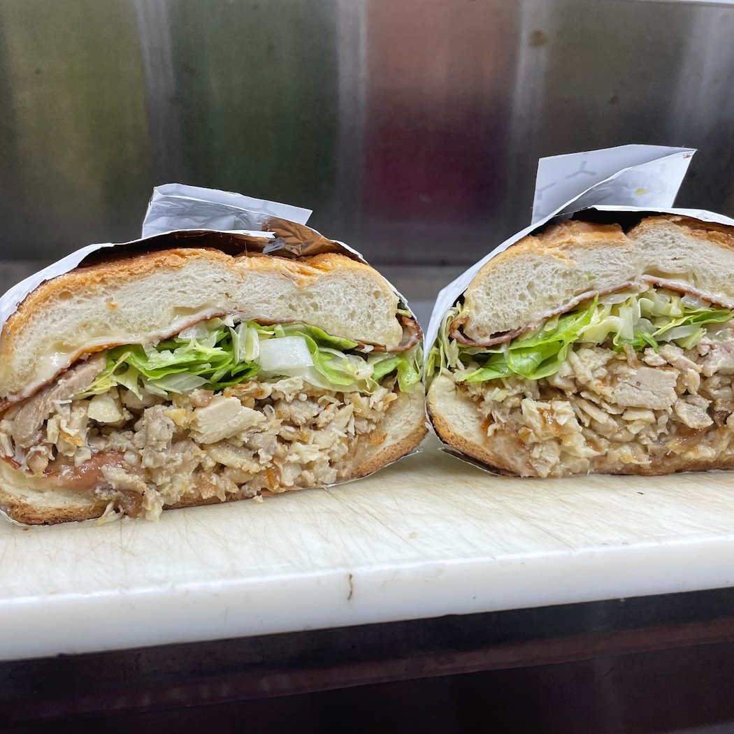 Chinelos Birria Tacos 2