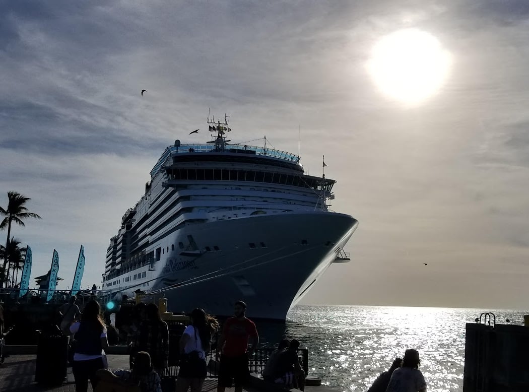 Mallory Square 3