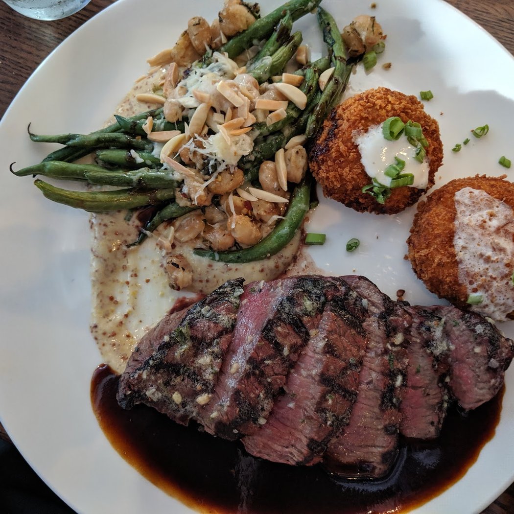 Kincaid's Fish, Chop & Steak House 1