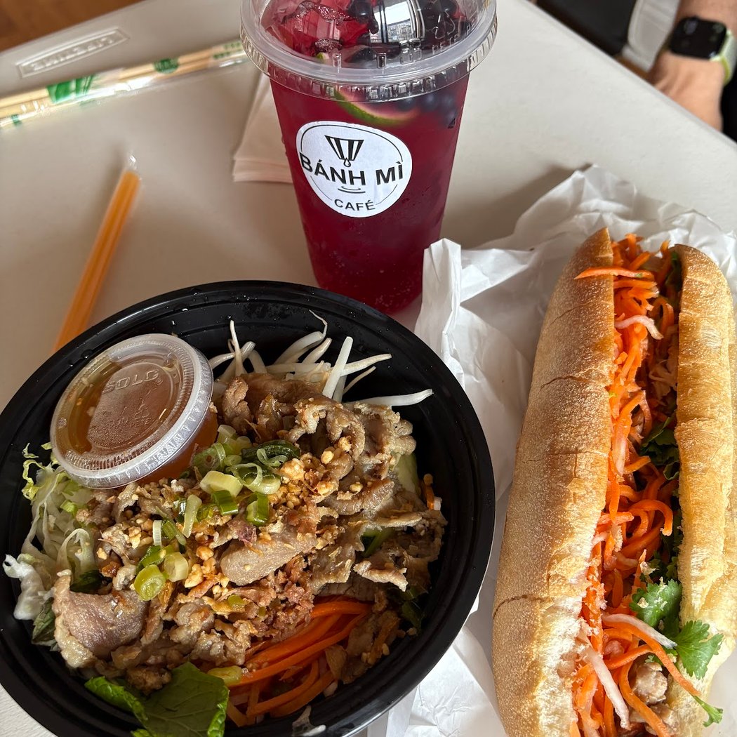 Banh Mi Cafe 1