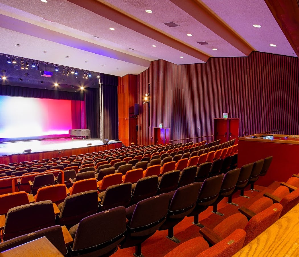 Theatre du Lycee Francais de San Francisco - TLF 1