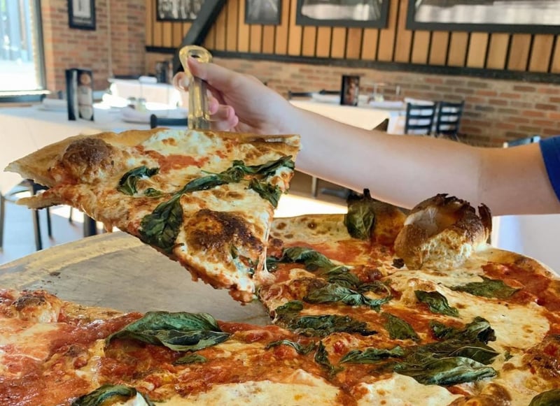 Grimaldi's Pizzeria 1