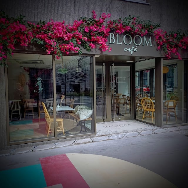 Bloom café 2