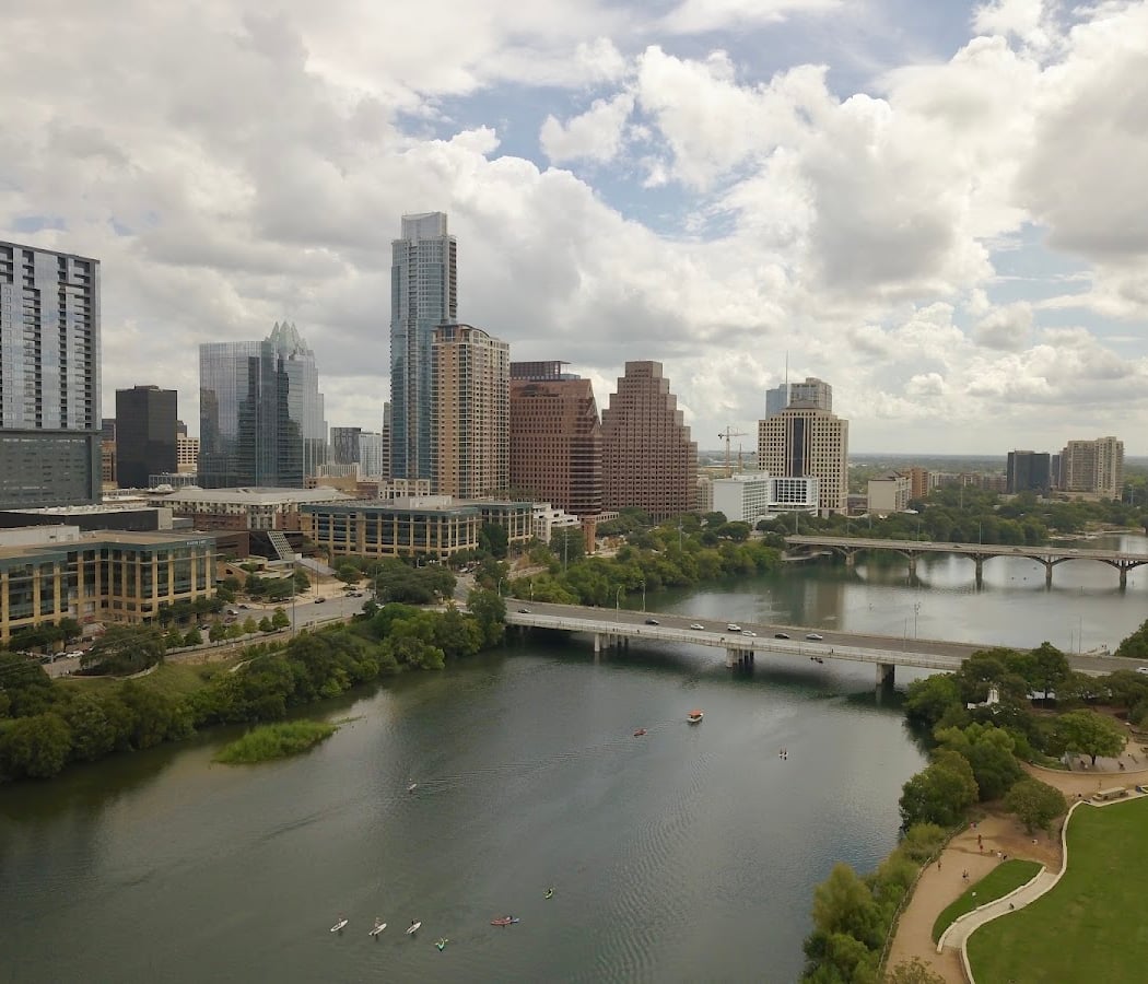 Auditorium Shores at Town Lake Metropolitan Park 3