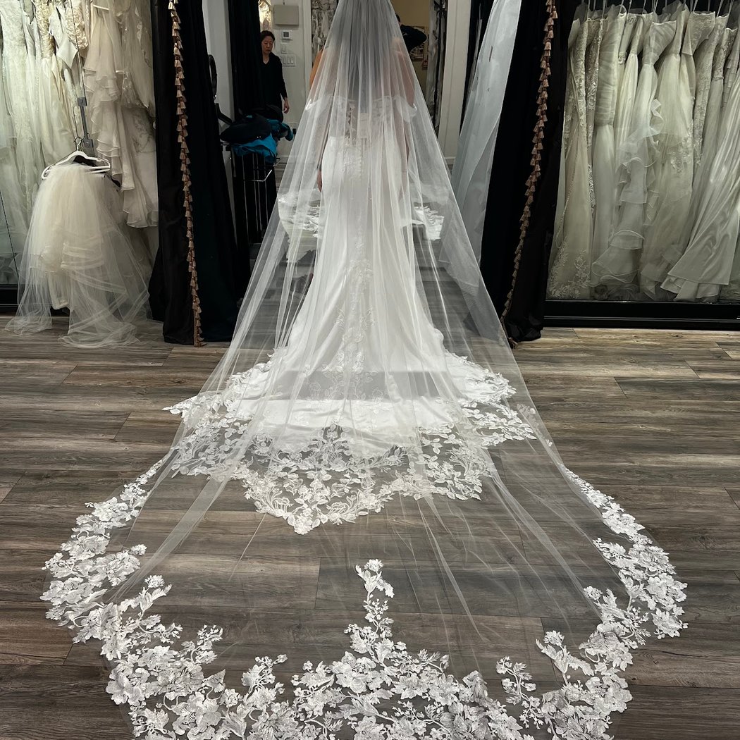 White Collections Bridal Atelier & Planning 1