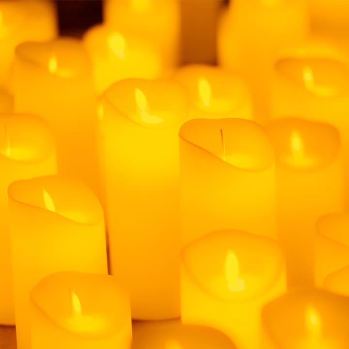 Candlelight: 90s Hip-Hop on Strings 3