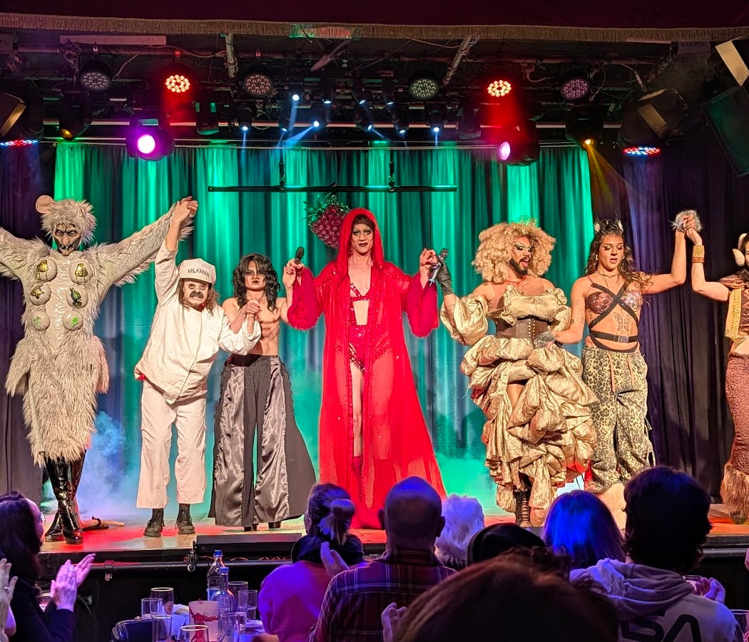 Pen'n'Perry - Eine Dungeons und Drag Show 2