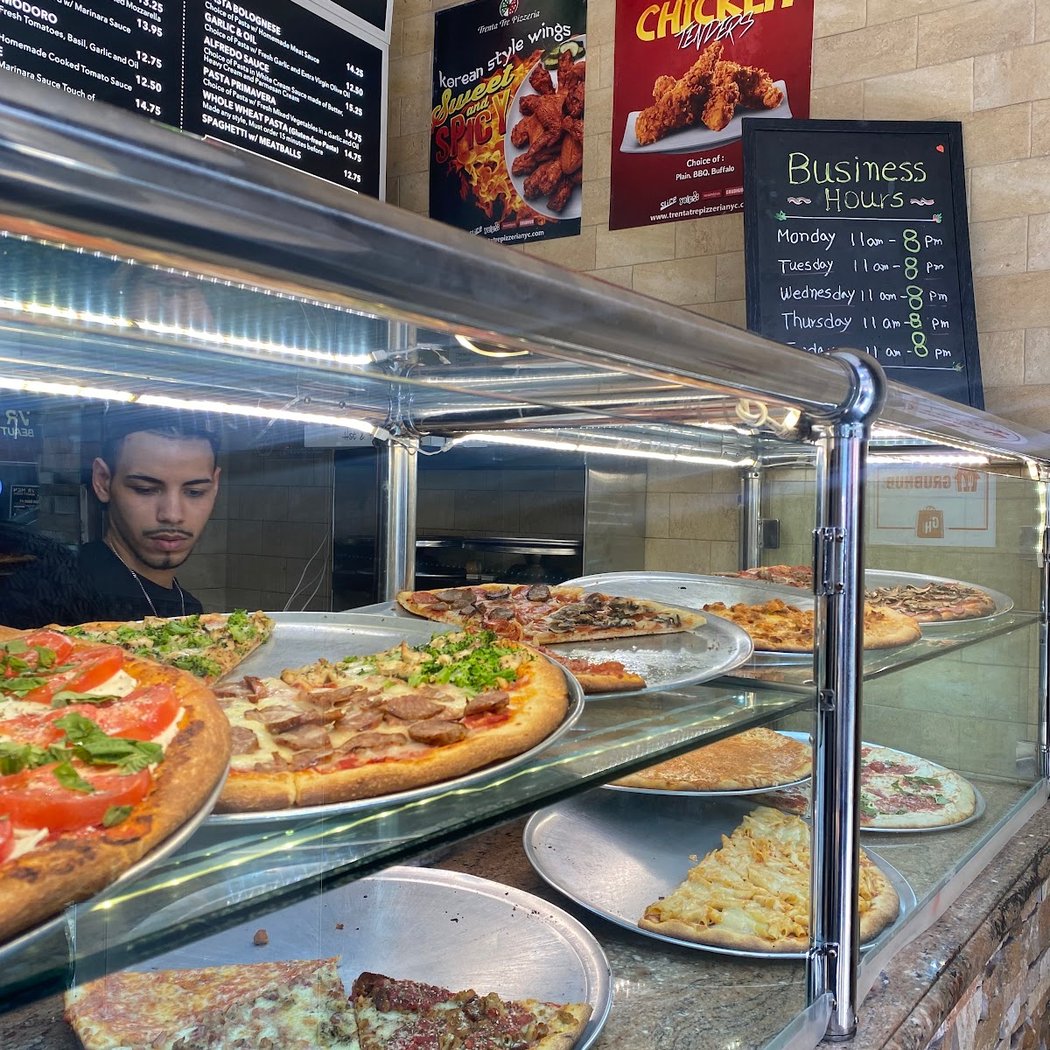 Trenta Tre Pizzeria 1
