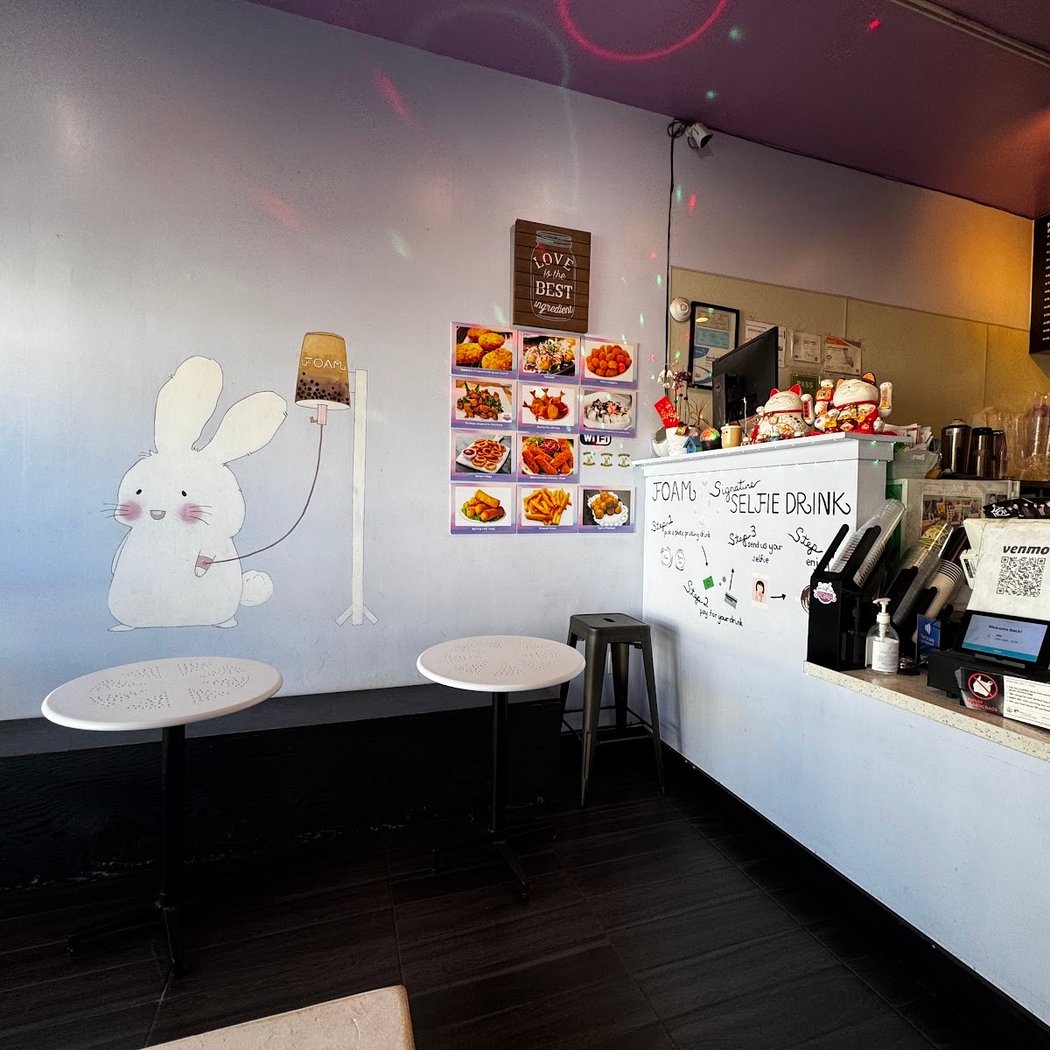 Foam Tea House & Cafe 3