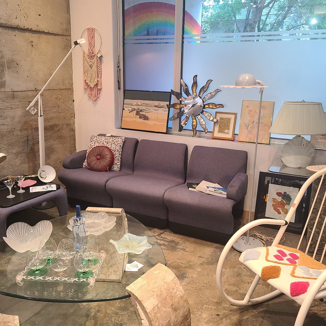 La Pompadour Boutique vintage Montréal 3