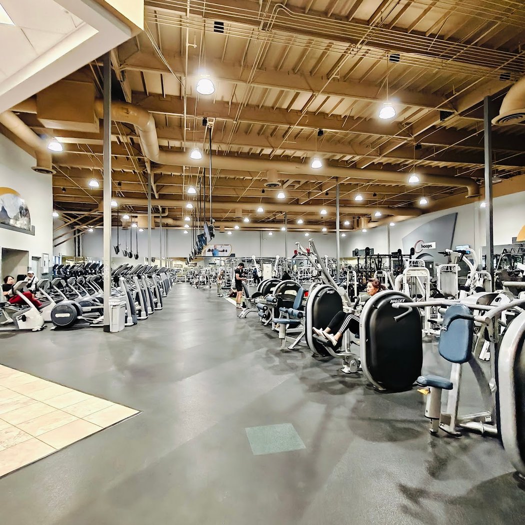24 Hour Fitness 2