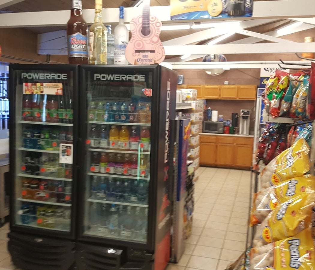 Best Liquor & Grocery 3