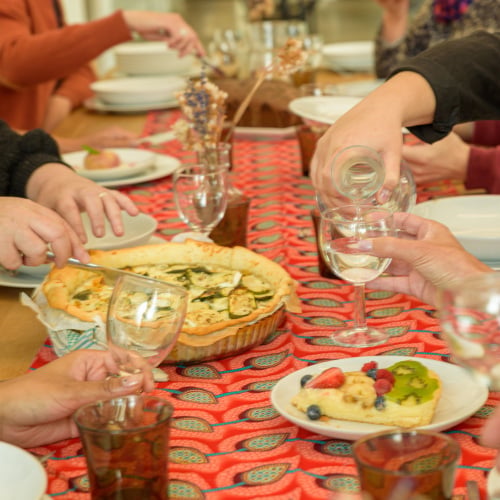 Banquet inattendu autour d'On n'a pas pris le temps de se dire au revoir 1