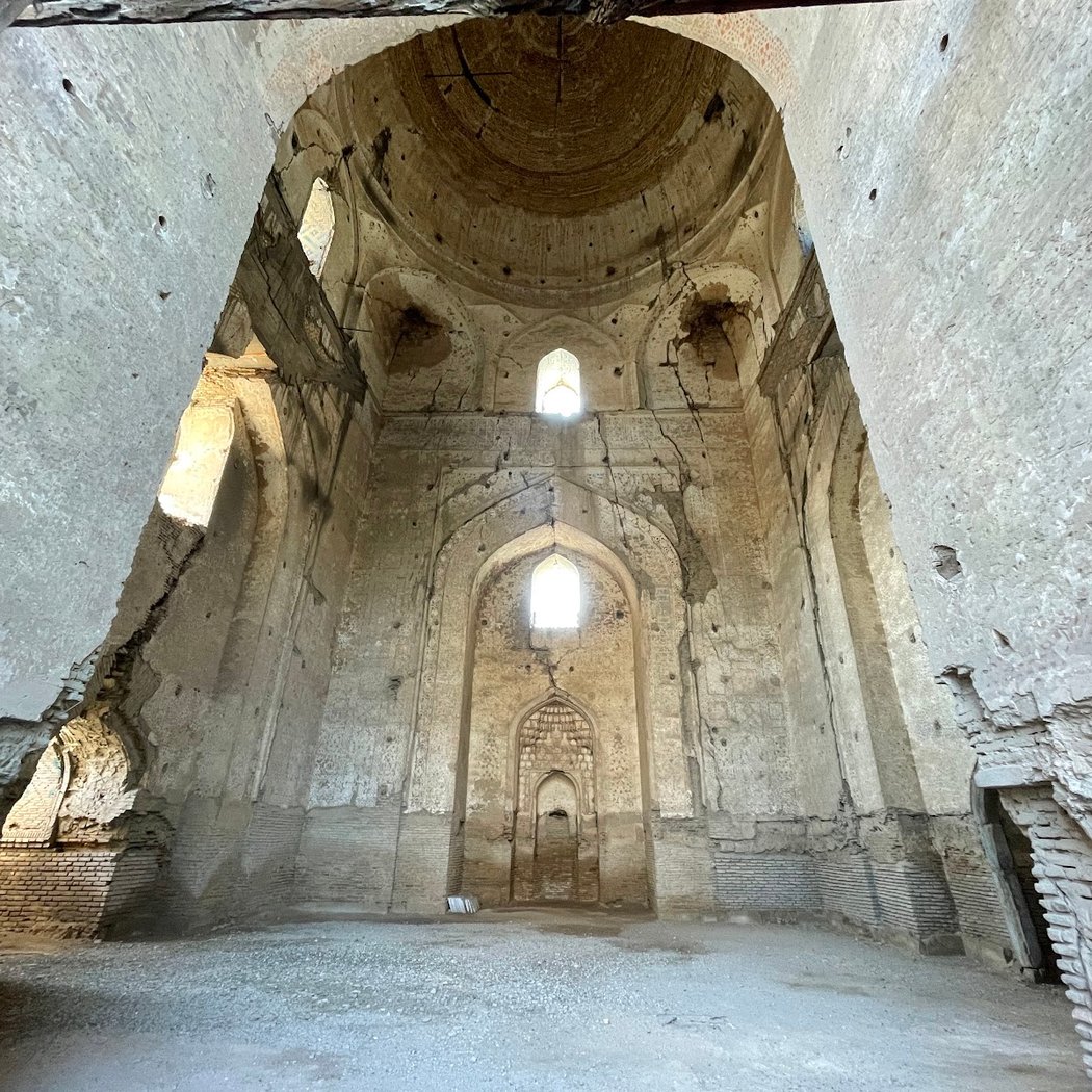 Bibi-Khanym Mosque 3