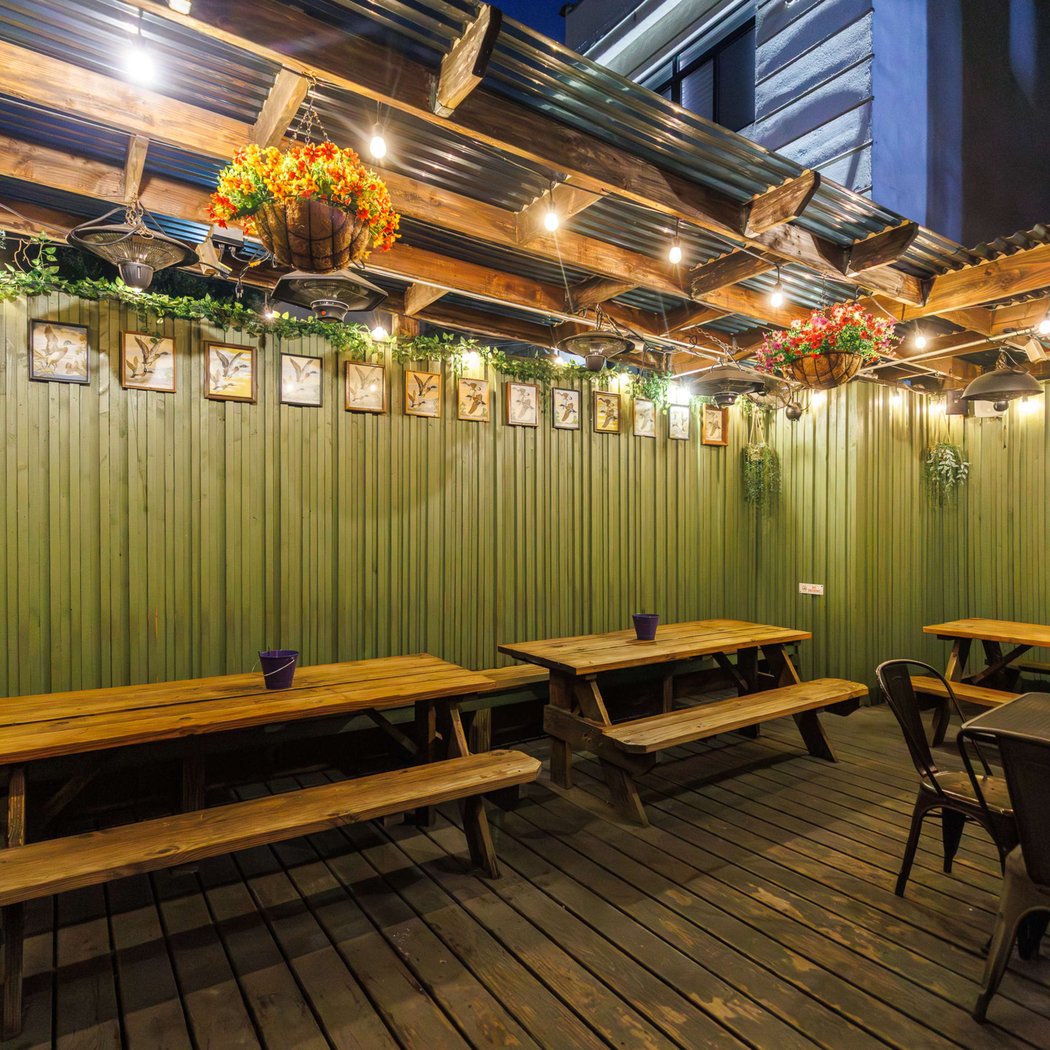 Lake Street Bar 3
