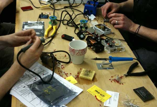 Open Lab: Soldering, Electronics & Circuits 2