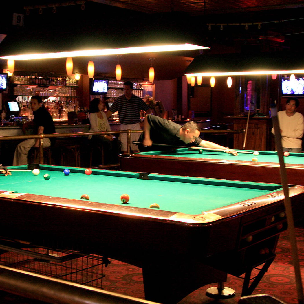 Space Billiard Pool Hall & Sports Bar | Koreatown NYC 2