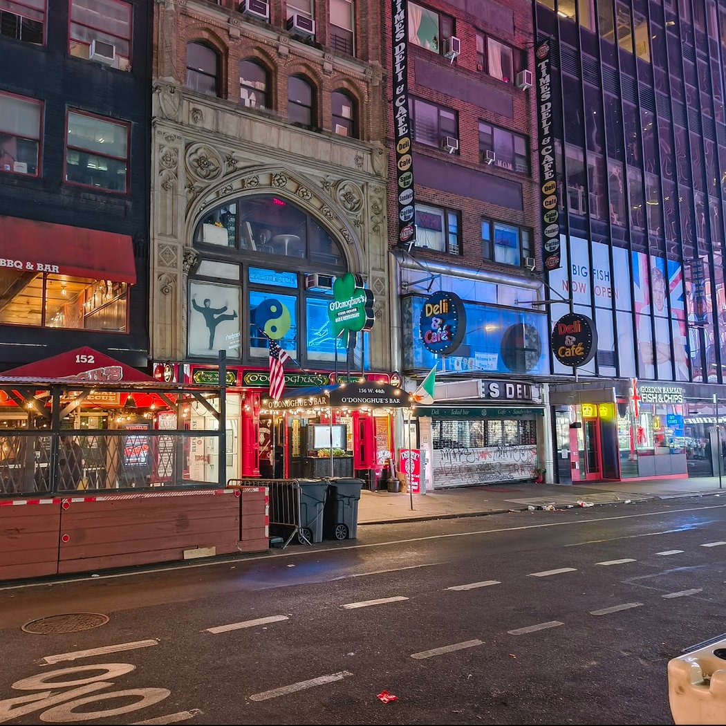 Max Neuhaus, “Times Square” 3