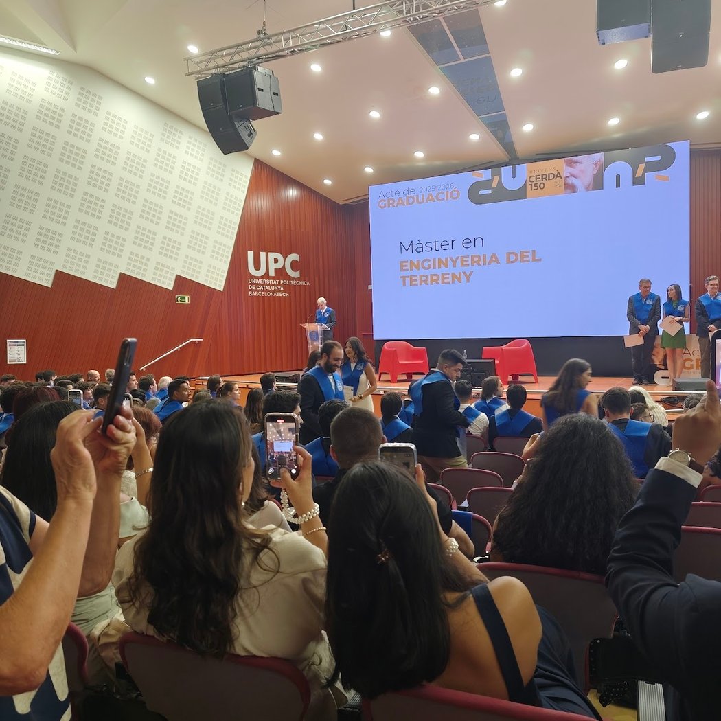 Auditori de l'Edifici Vèrtex al Campus Nord de la UPC 5