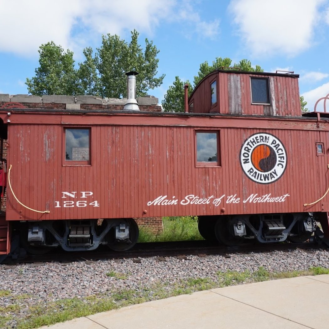 Santa’s Train Shop and Caboose Rides 3